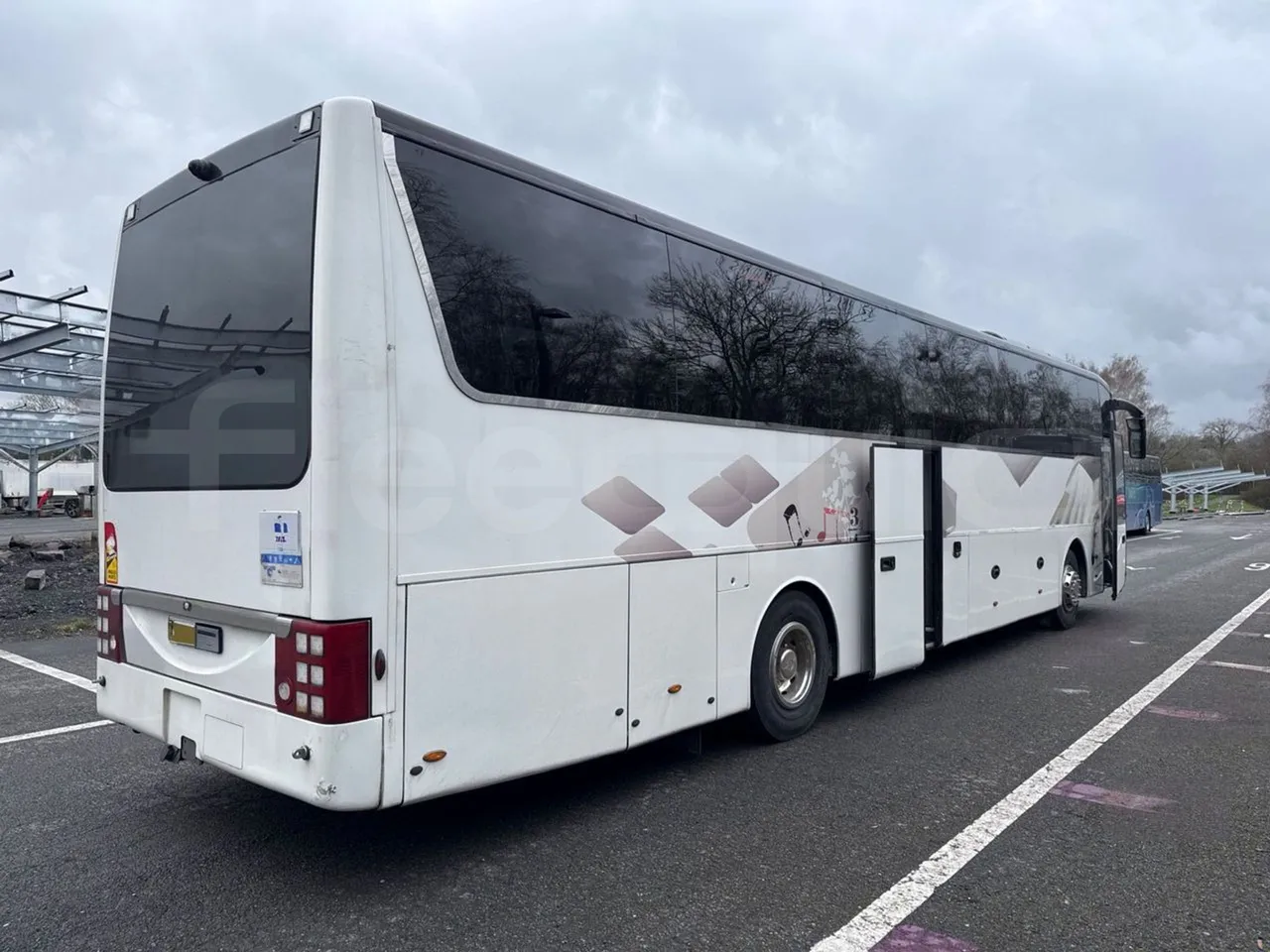 Van Hool Alicron T916 - EUR5 - 266kW -13m - 3/4 right rear doors open