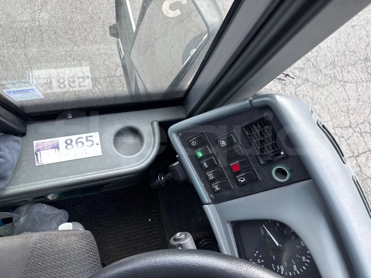 Van Hool Alicron T916 - EUR5 - 266kW -13m - onboard devices 3