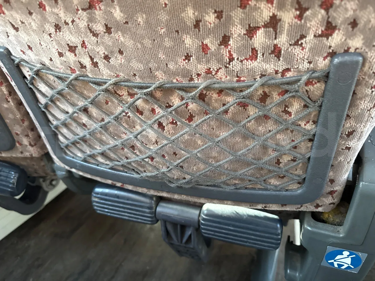 Van Hool Alicron T916 - EUR5 - 266kW -13m - mesh detail photo