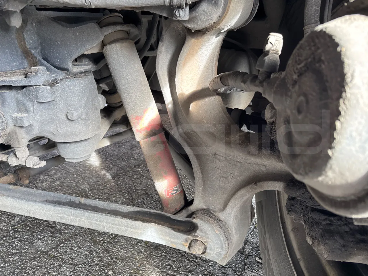 Van Hool Alicron T916 - EUR5 - 266kW -13m - front shock absorbers left