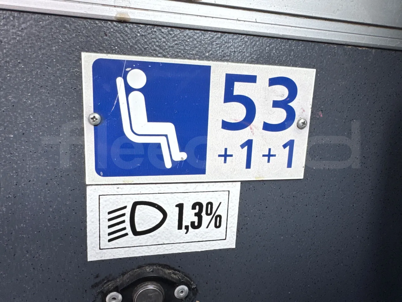 Van Hool Alicron T916 - EUR5 - 266kW -13m - seat plate photo