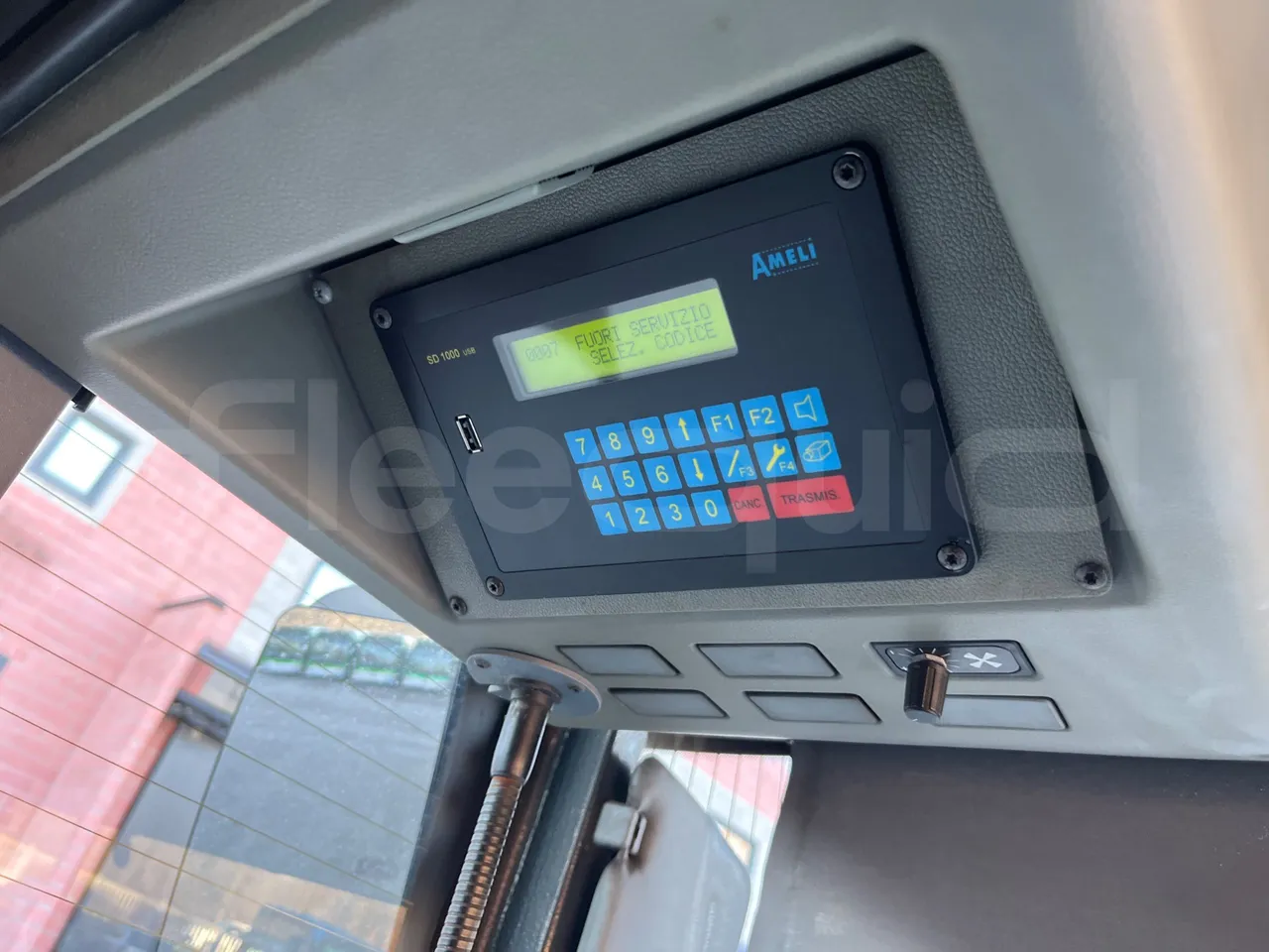 Mercedes-Benz O 530 G- 3P - Euro5 - 260kW - 17.940mt - command unit indicators