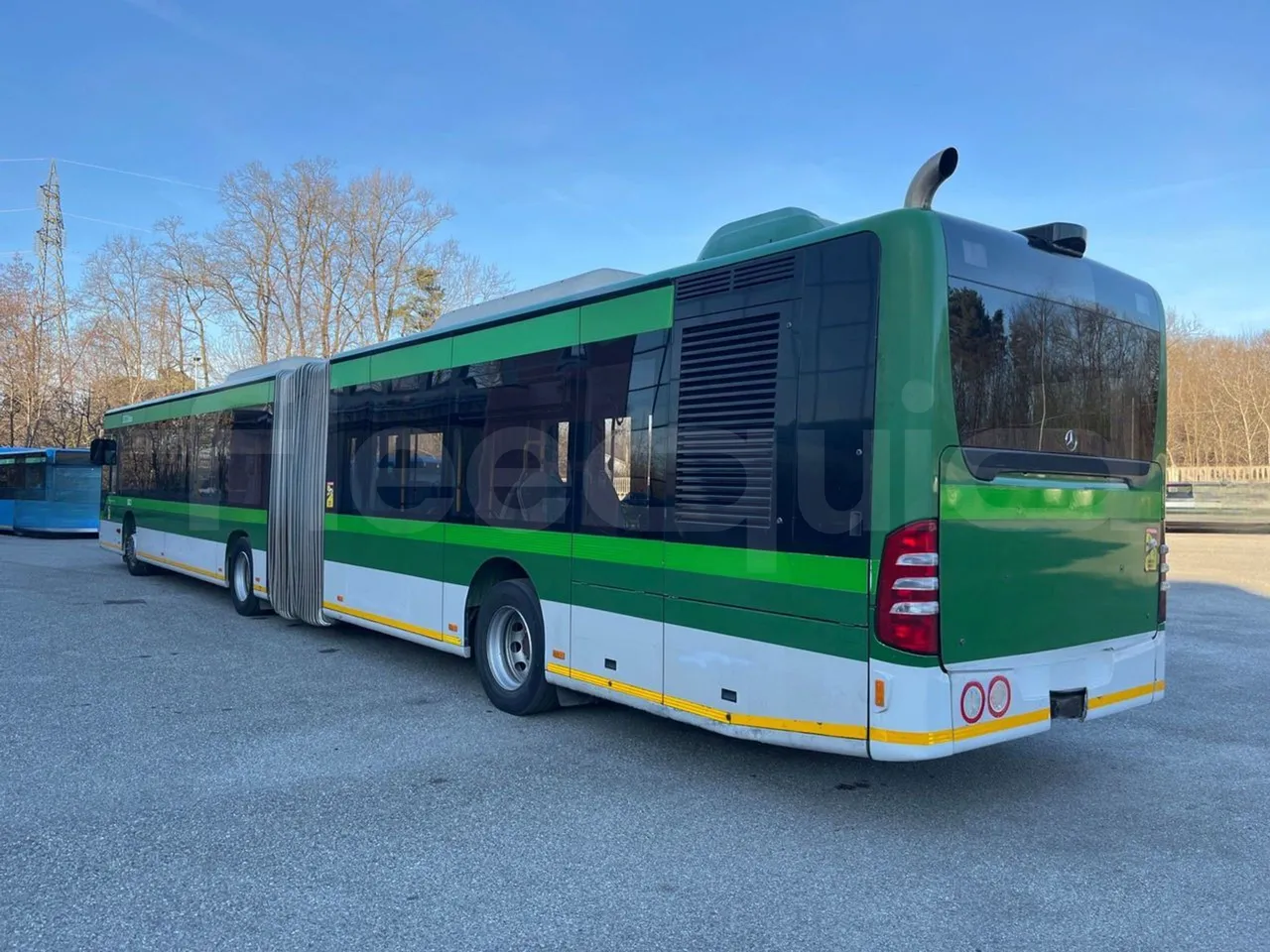 Mercedes-Benz O 530 G- 3P - Euro5 - 260kW - 17.940mt - 3/4 left rear side
