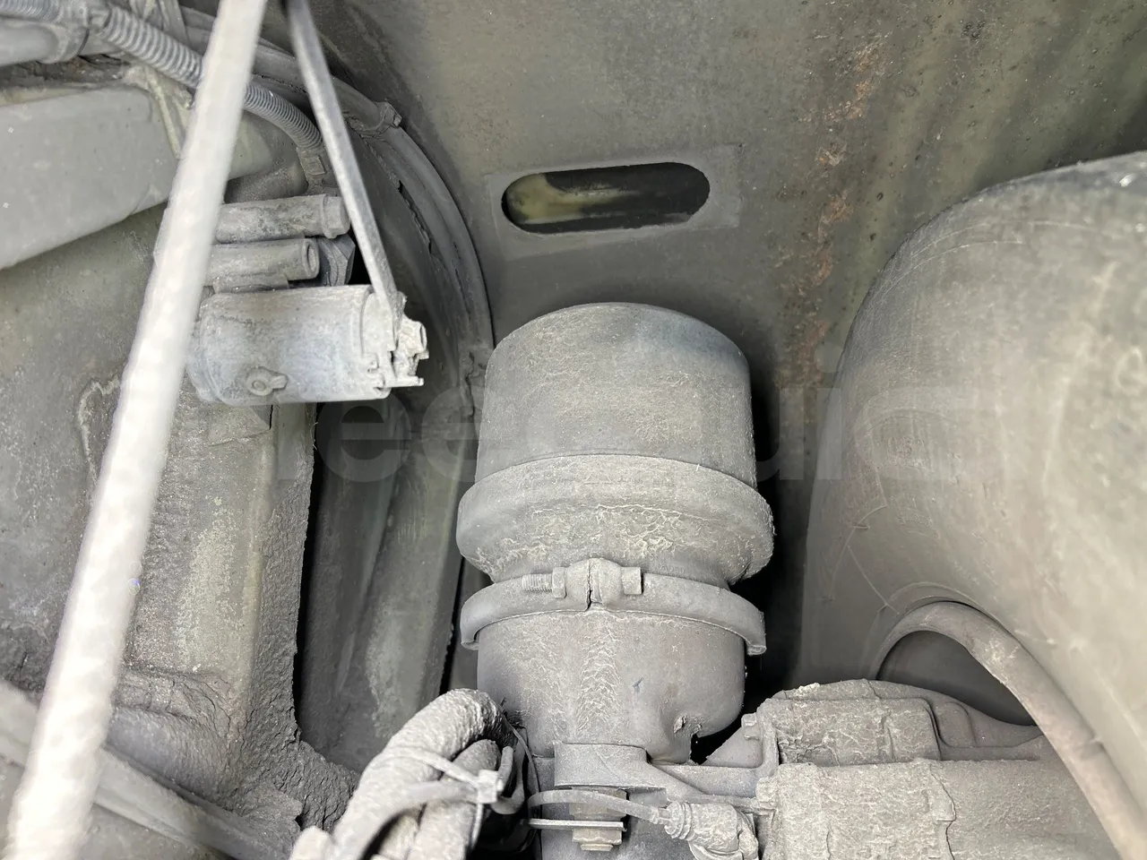 Mercedes-Benz O 530 G- 3P - Euro5 - 260kW - 17.940mt - axle 2 caliper brakes left