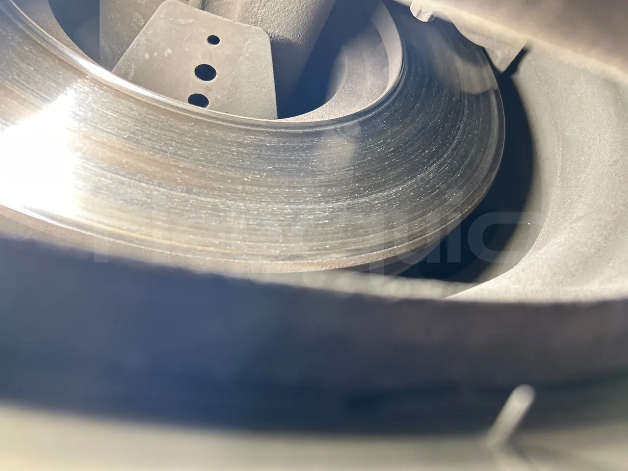 Mercedes-Benz O 530 G- 3P - Euro5 - 260kW - 17.940mt - axel 3 discs left