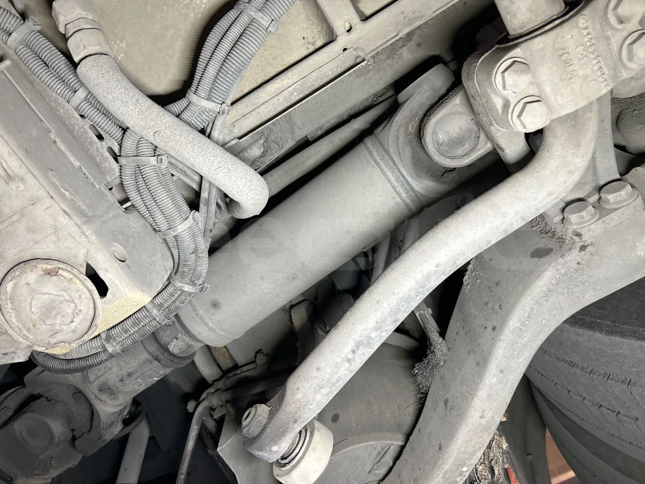 Mercedes-Benz O 530 G- 3P - Euro5 - 260kW - 17.940mt - driveshaft photo