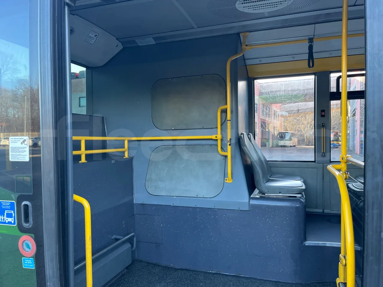 Mercedes-Benz O 530 G- 3P - Euro5 - 260kW - 17.940mt - floor hatches photo