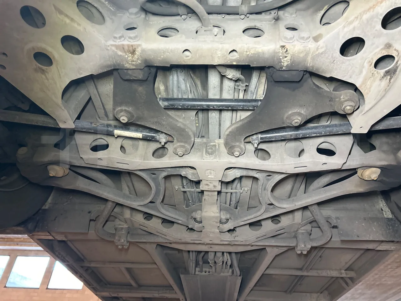 Mercedes-Benz O 530 G- 3P - Euro5 - 260kW - 17.940mt - front axle central