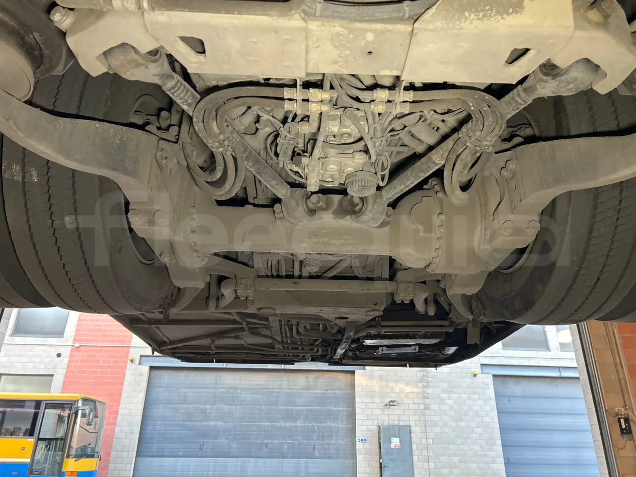 Mercedes-Benz O 530 G- 3P - Euro5 - 260kW - 17.940mt - axle 3 central