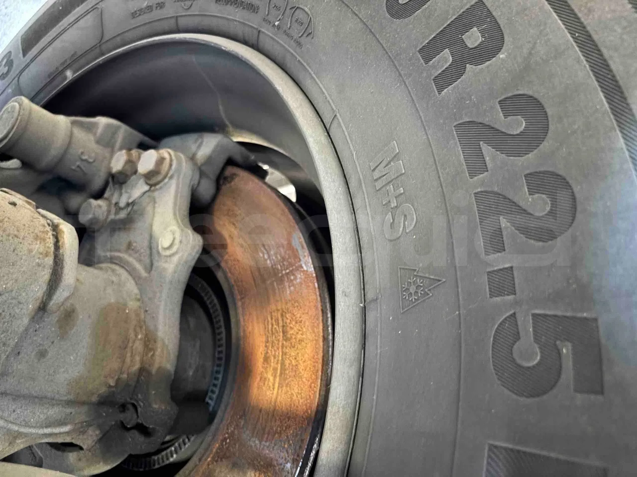 Setra S515 - axle 2 discs left