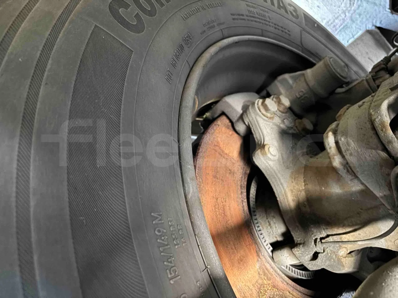 Setra S515 - axle 2 discs right
