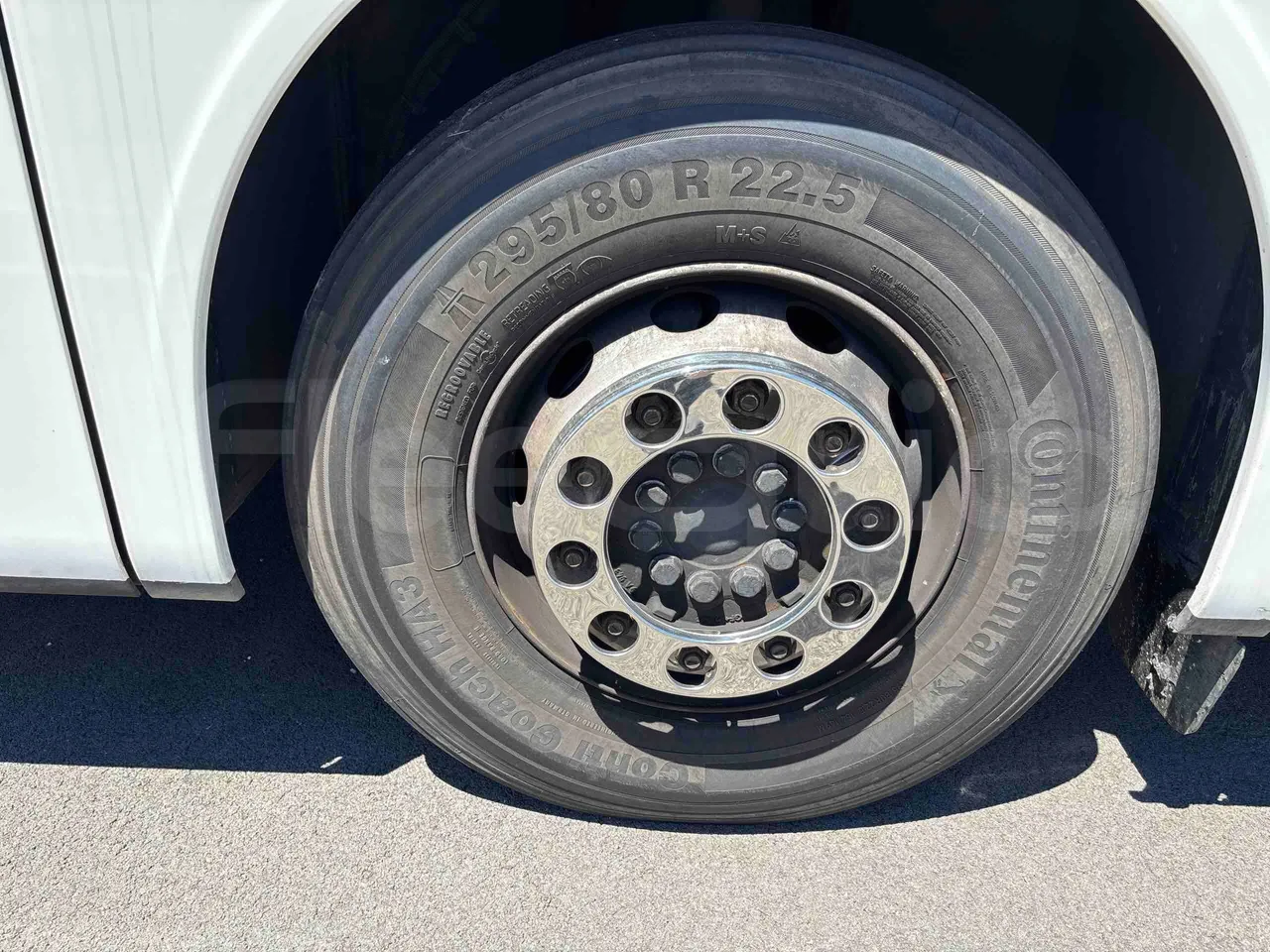 Setra S515 - front left tire measurements