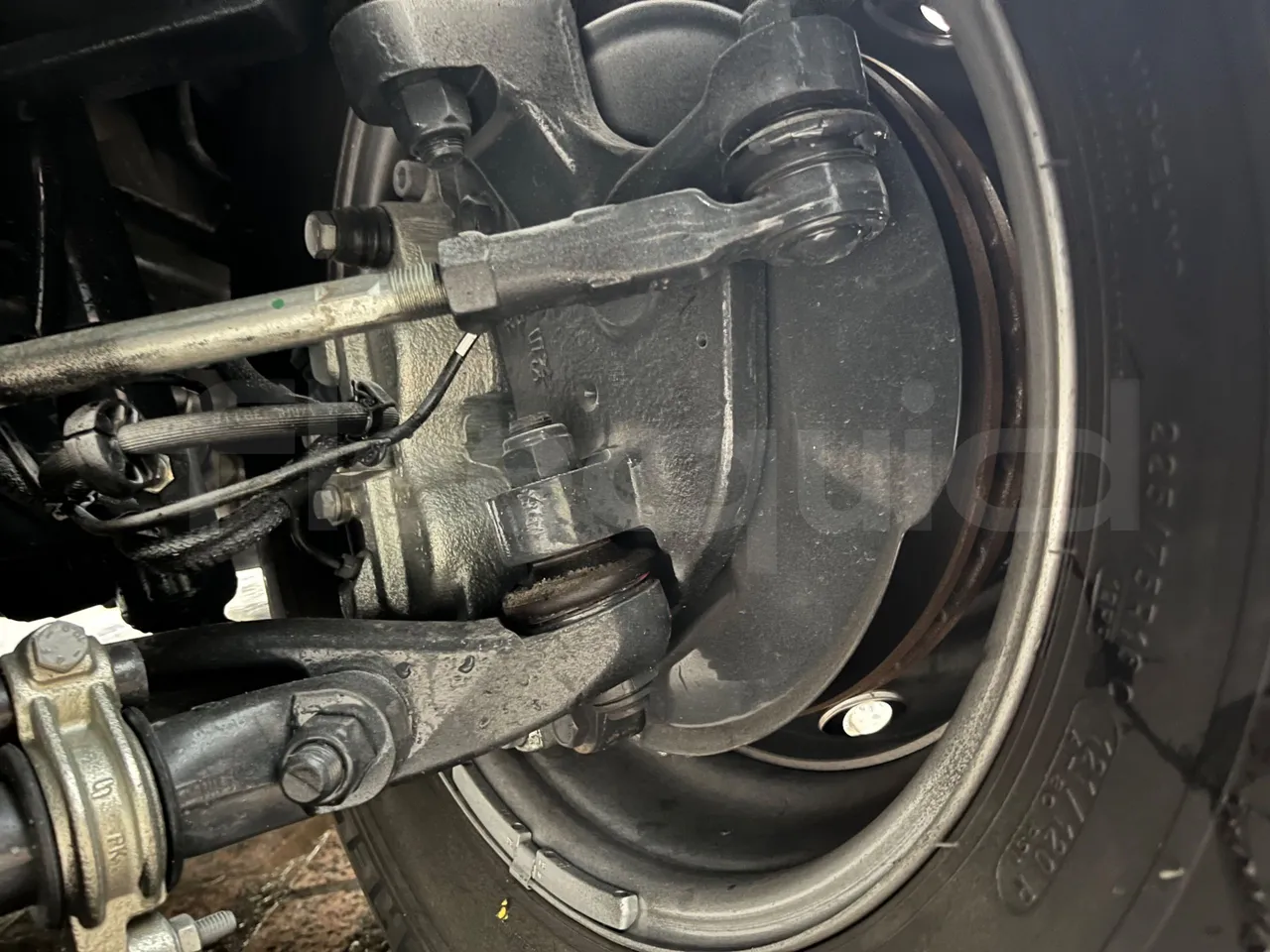 Iveco Indcar Wing/ Euro 6 - 152 Kw - 8.524 Mt - front discs left