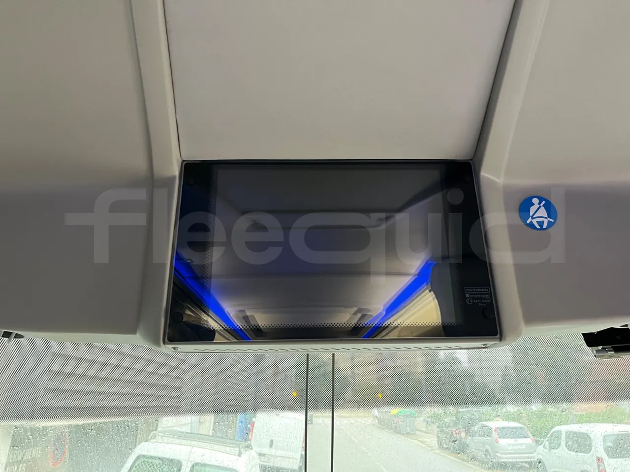 Iveco Indcar Wing/ Euro 6 - 152 Kw - 8.524 Mt - monitor detail photo