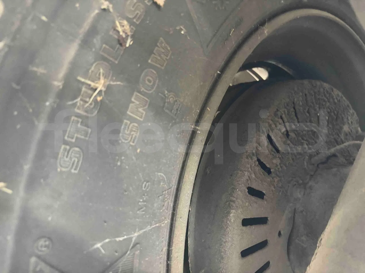 Volvo 8900LE B7R - EUR5 - 213kW - 12.097m - axle 2 discs left