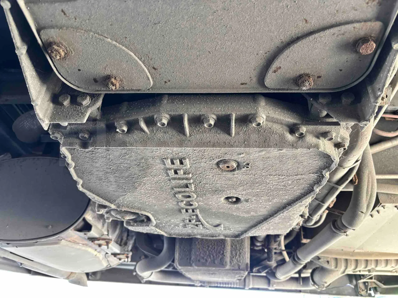 Volvo 8900LE B7R - EUR5 - 213kW - 12.097m - gearbox photo