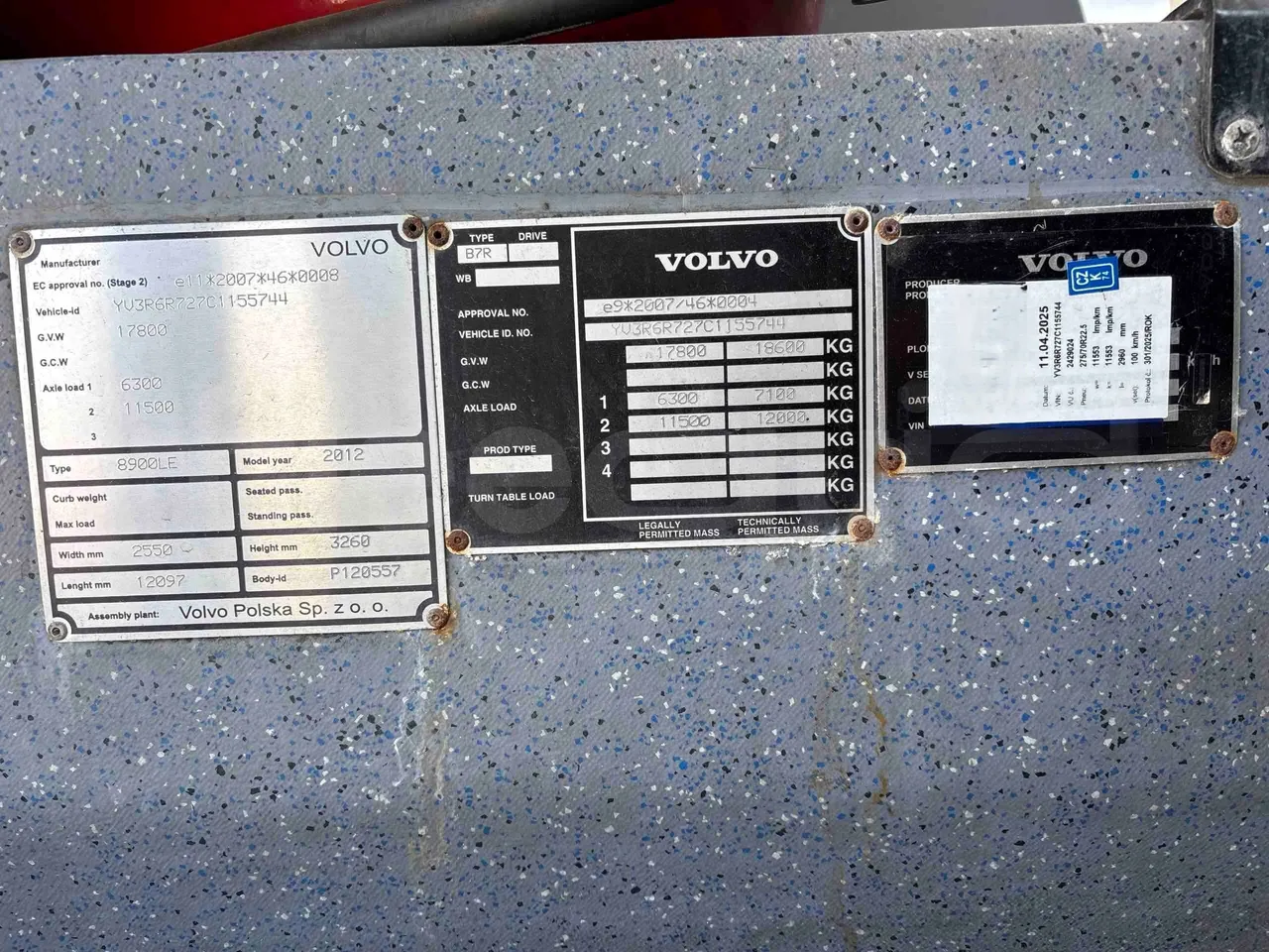 Volvo 8900LE B7R - EUR5 - 213kW - 12.097m - vehicle plate photo