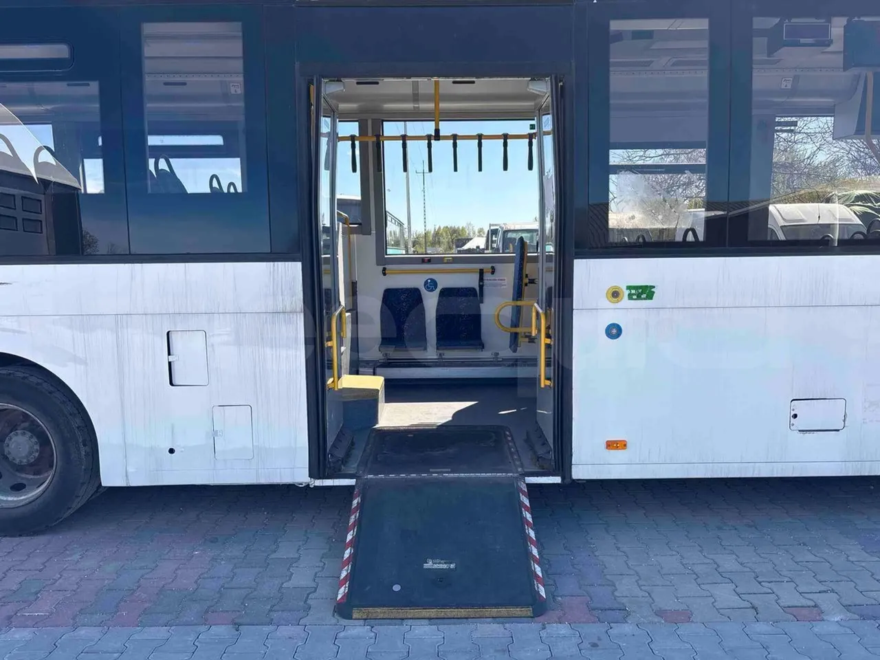 Volvo 8900LE B7R - EUR5 - 213kW - 12.097m - platform open photo
