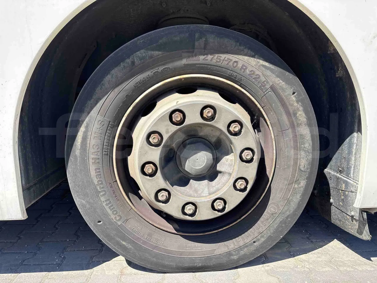 Volvo 8900LE B7R - EUR5 - 213kW - 12.097m - front left tire measurements