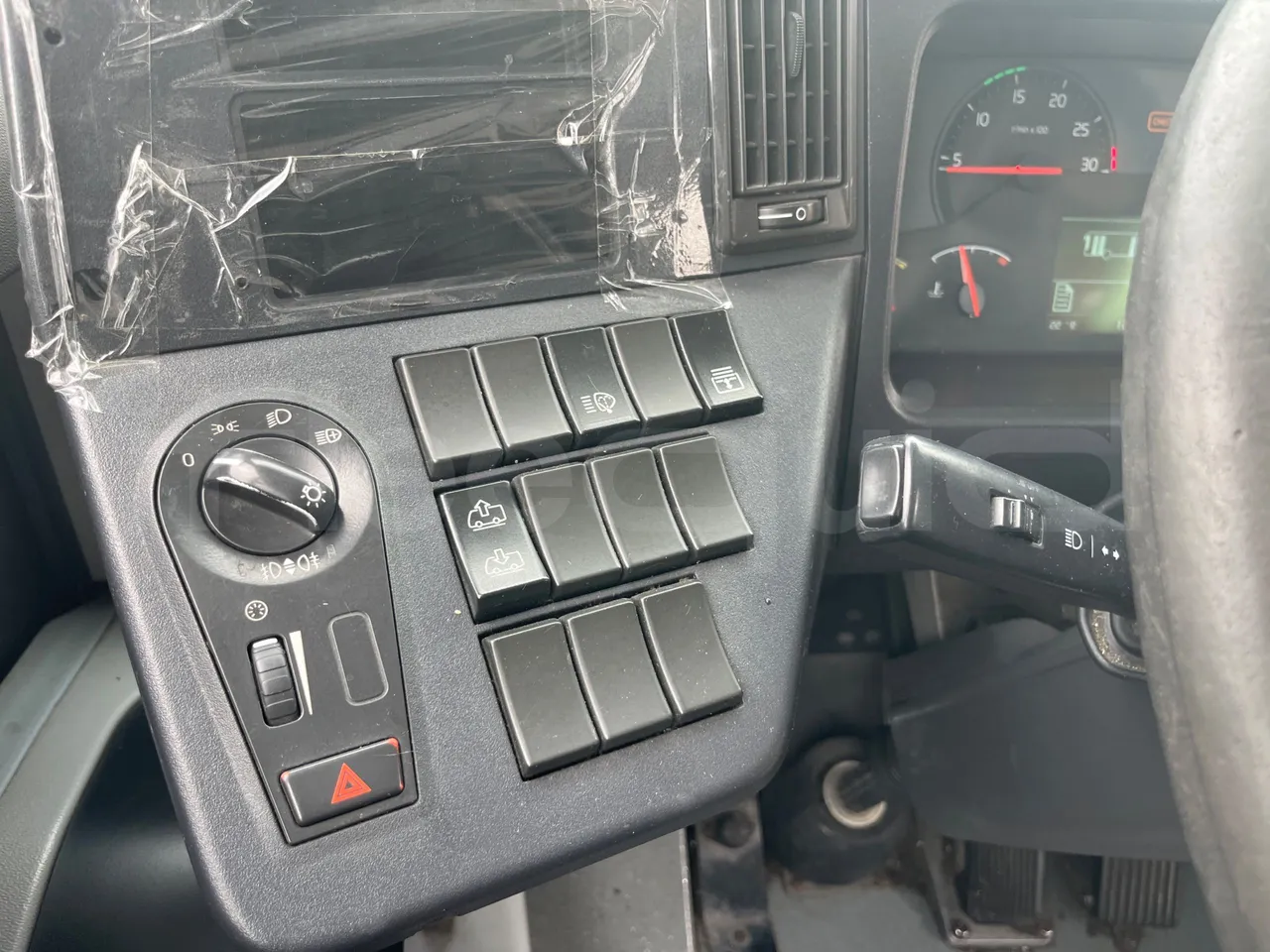 Volvo B4SC 7900  - Euro6 - 177kW - 12.134mt - onboard devices 1