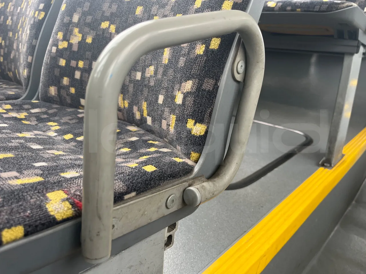 Volvo B4SC 7900  - Euro6 - 177kW - 12.134mt - armrest detail photo