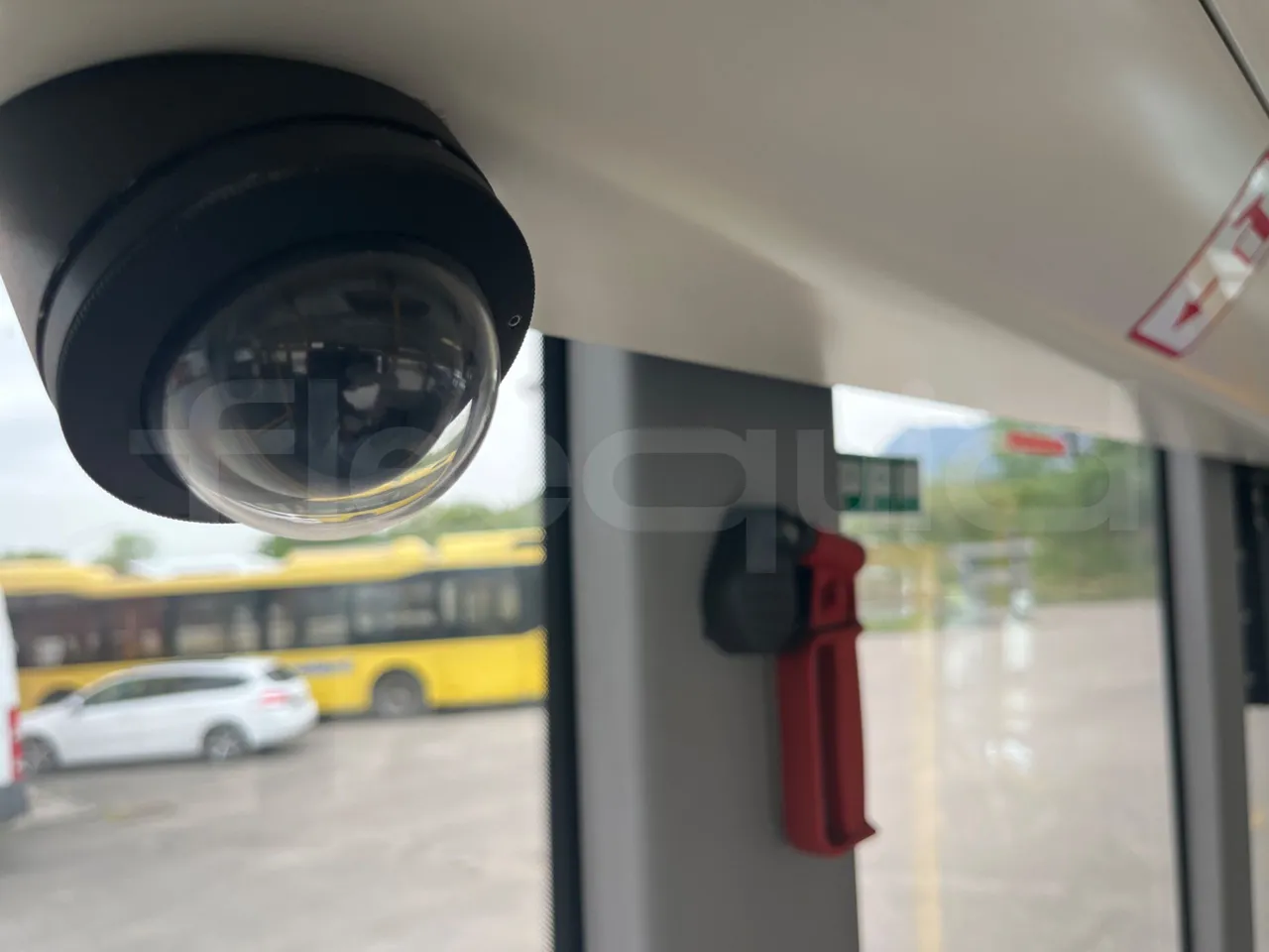 Volvo B4SC 7900  - Euro6 - 177kW - 12.134mt - monitor detail photo