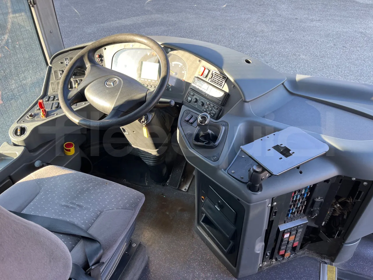 Mercedes-Benz Integro E5 4 - Euro5 - 220kW - 12.140mt - buttons panels on