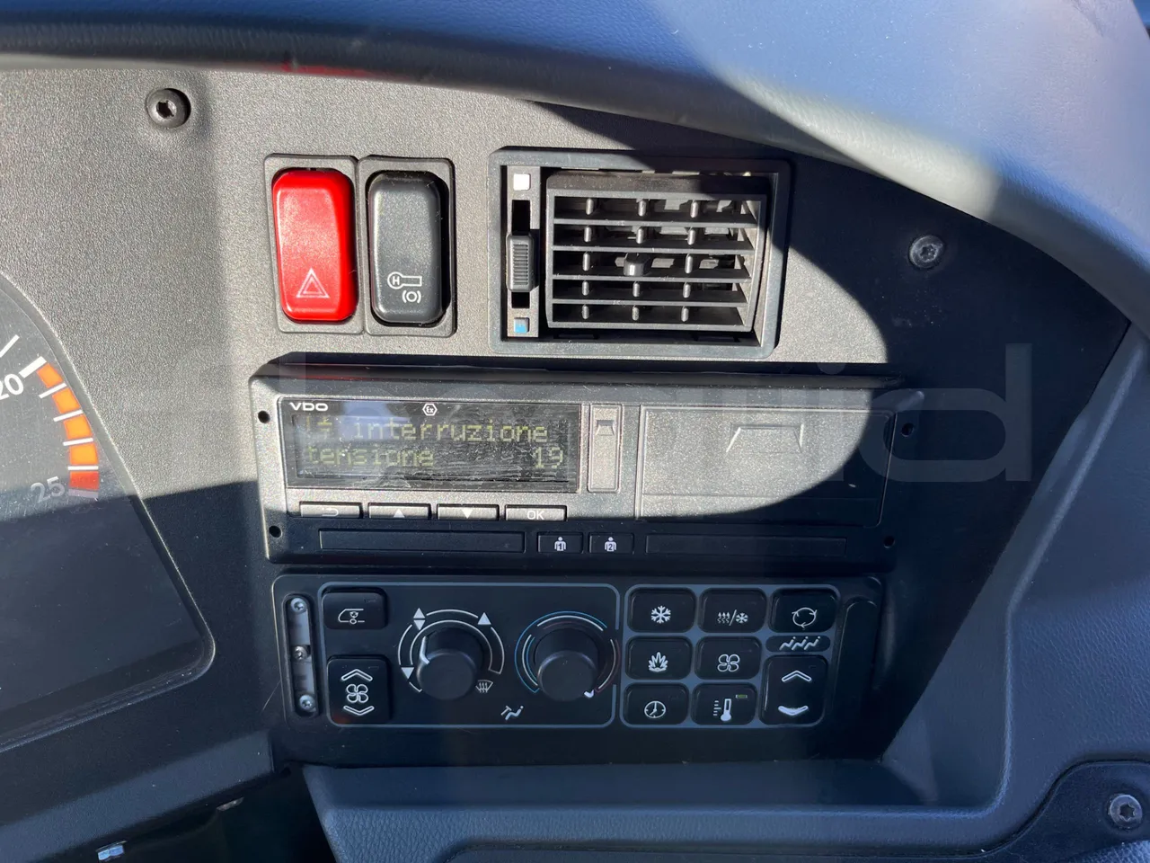 Mercedes-Benz Integro E5 4 - Euro5 - 220kW - 12.140mt - Tachograph
