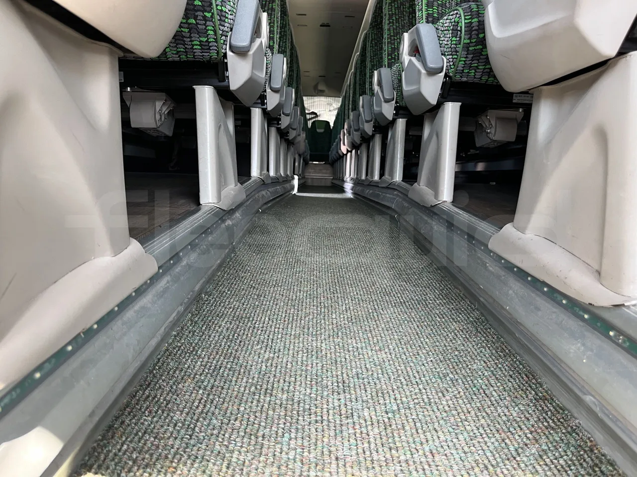 Irizar i6 - Seats Bracket