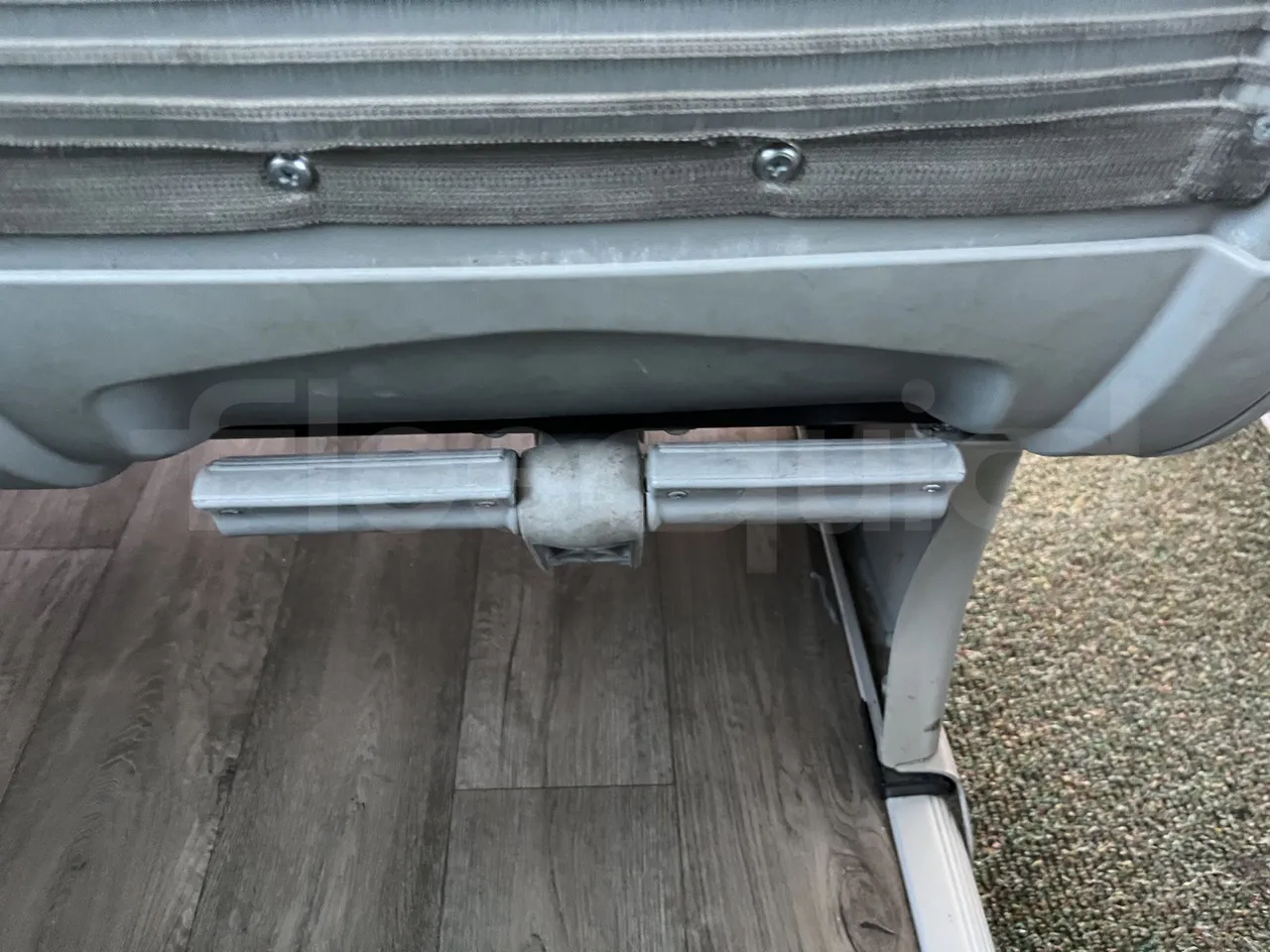 Irizar i6 - Footrest