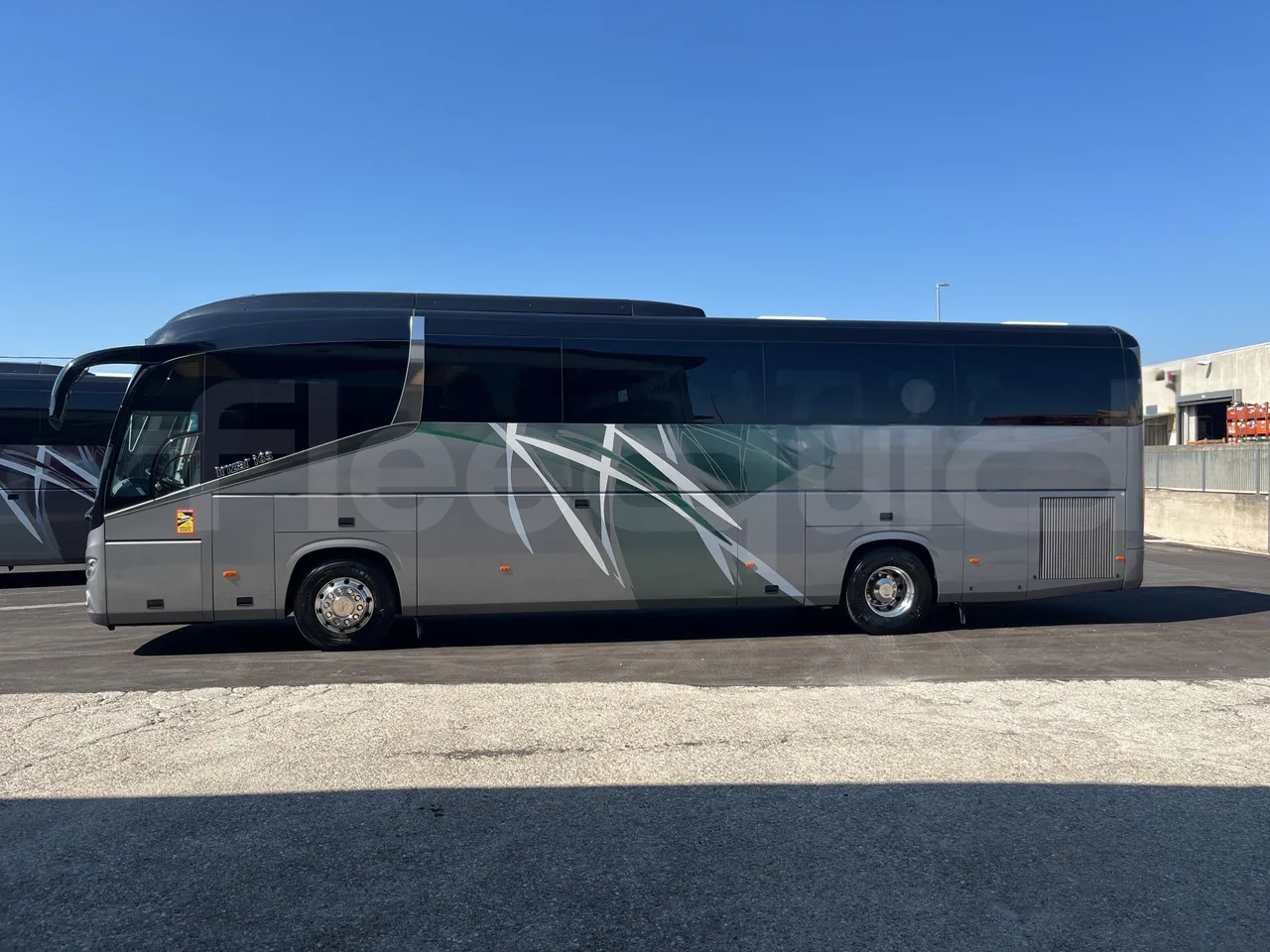 Irizar i6 - Left Side