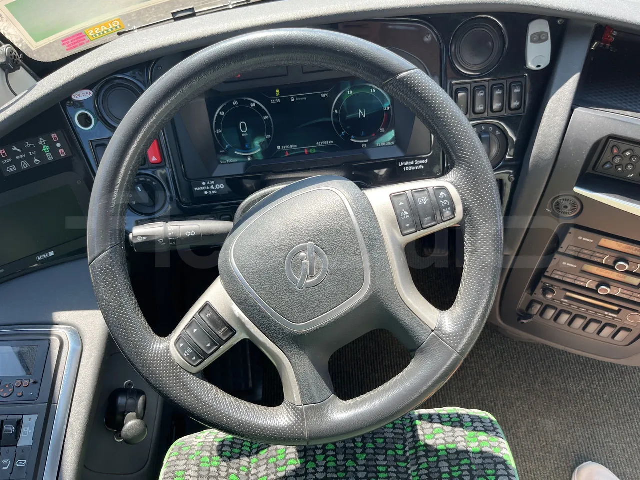Irizar i6 - Steering Wheel