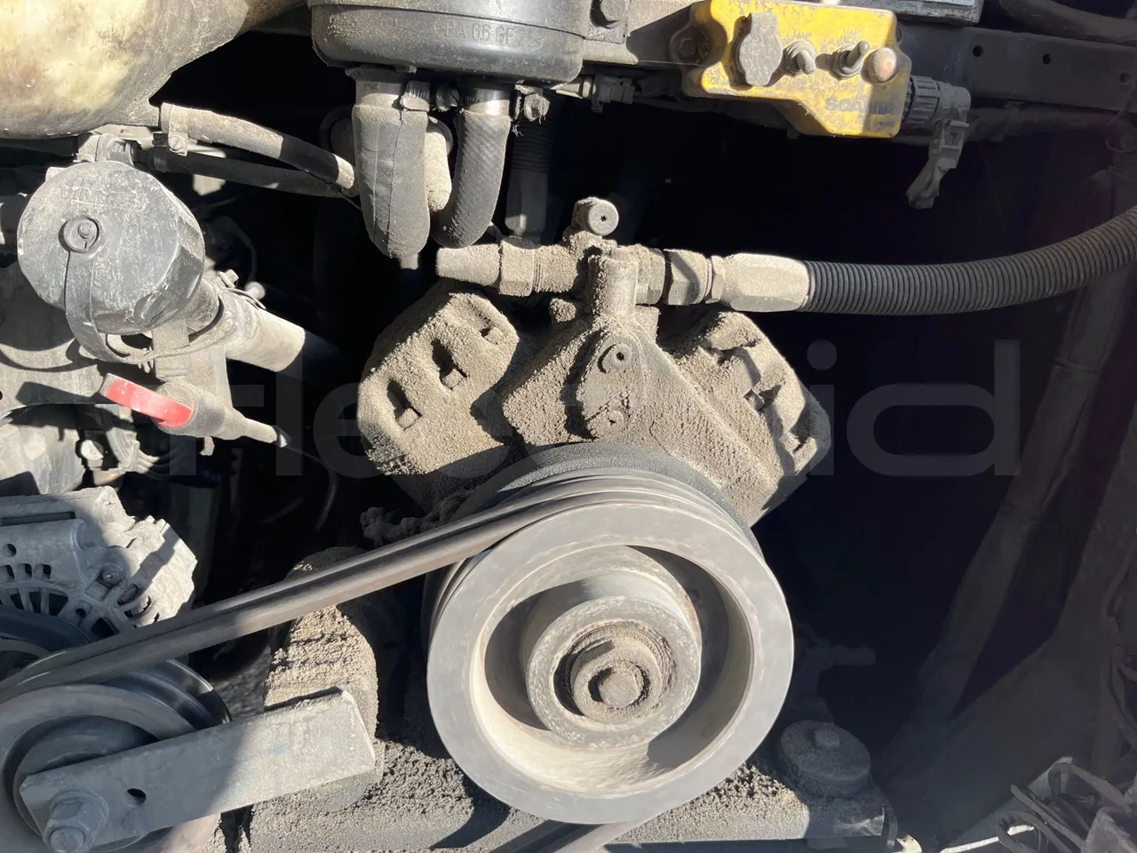 Irizar Scania K380EB - EUR4 - 279kW - 12m - air conditioning compressor