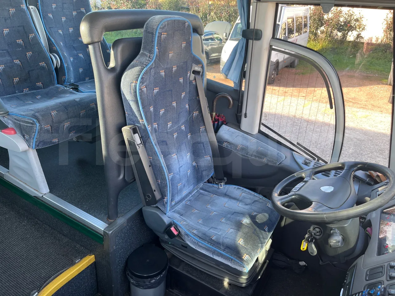Irizar Scania K380EB - EUR4 - 279kW - 12m - driver's seat photo