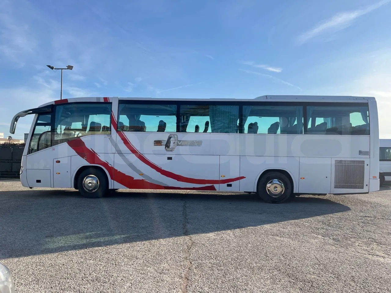 Irizar Scania K380EB - EUR4 - 279kW - 12m - left side photo