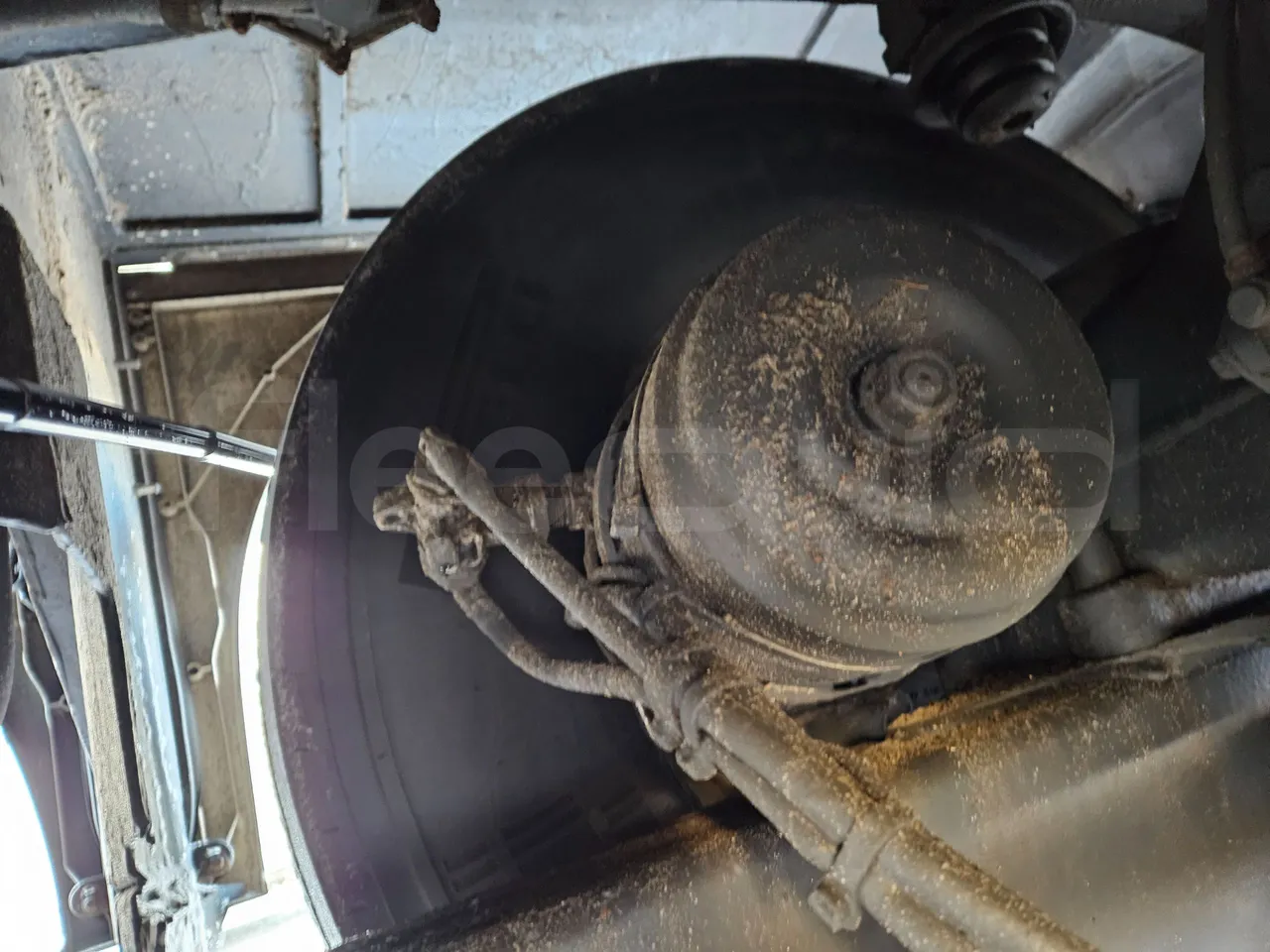 Mercedes-Benz Travego Travego - Euro 6 - 350 kW - 13 mt - axle 2 caliper brakes left