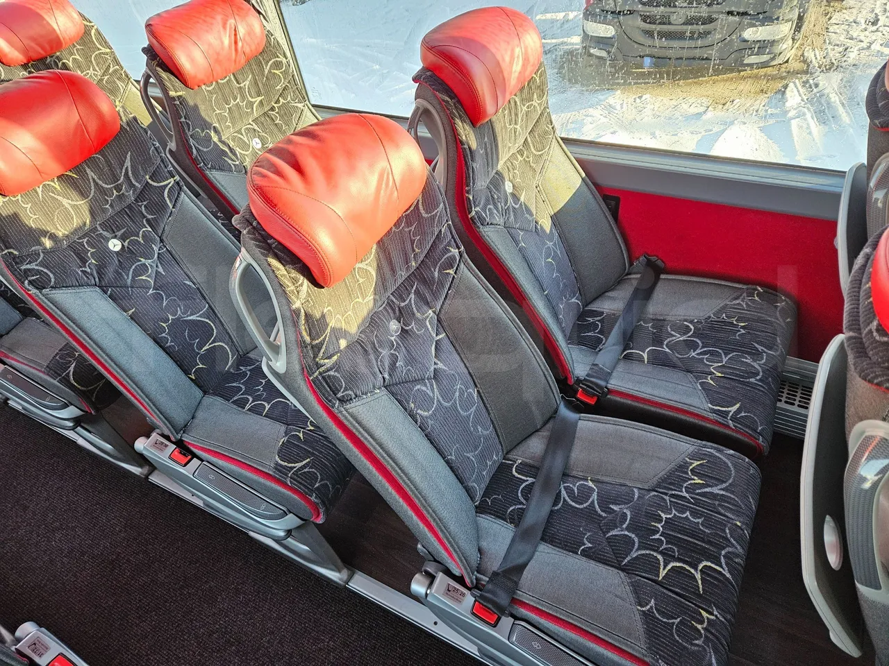 Mercedes-Benz Travego Travego - Euro 6 - 350 kW - 13 mt - central seat safety belt