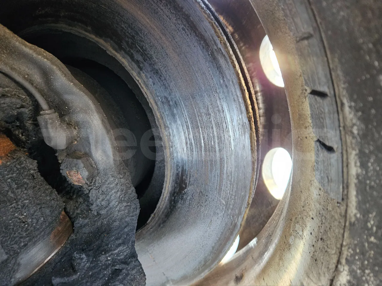 Mercedes-Benz Travego Travego - Euro 6 - 350 kW - 13 mt - front discs right