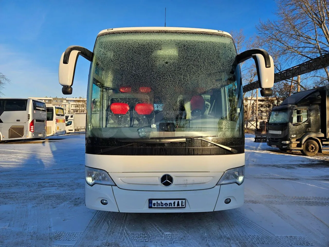 Mercedes-Benz Travego Travego - Euro 6 - 350 kW - 13 mt - front photo