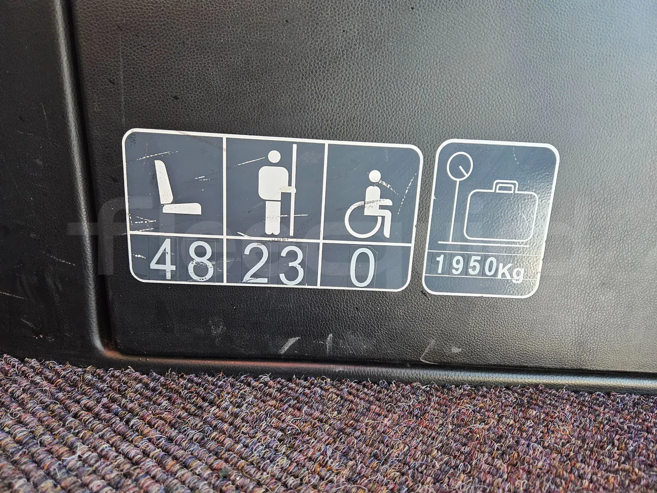 Mercedes-Benz Travego Travego - Euro 6 - 350 kW - 13 mt - seat plate photo