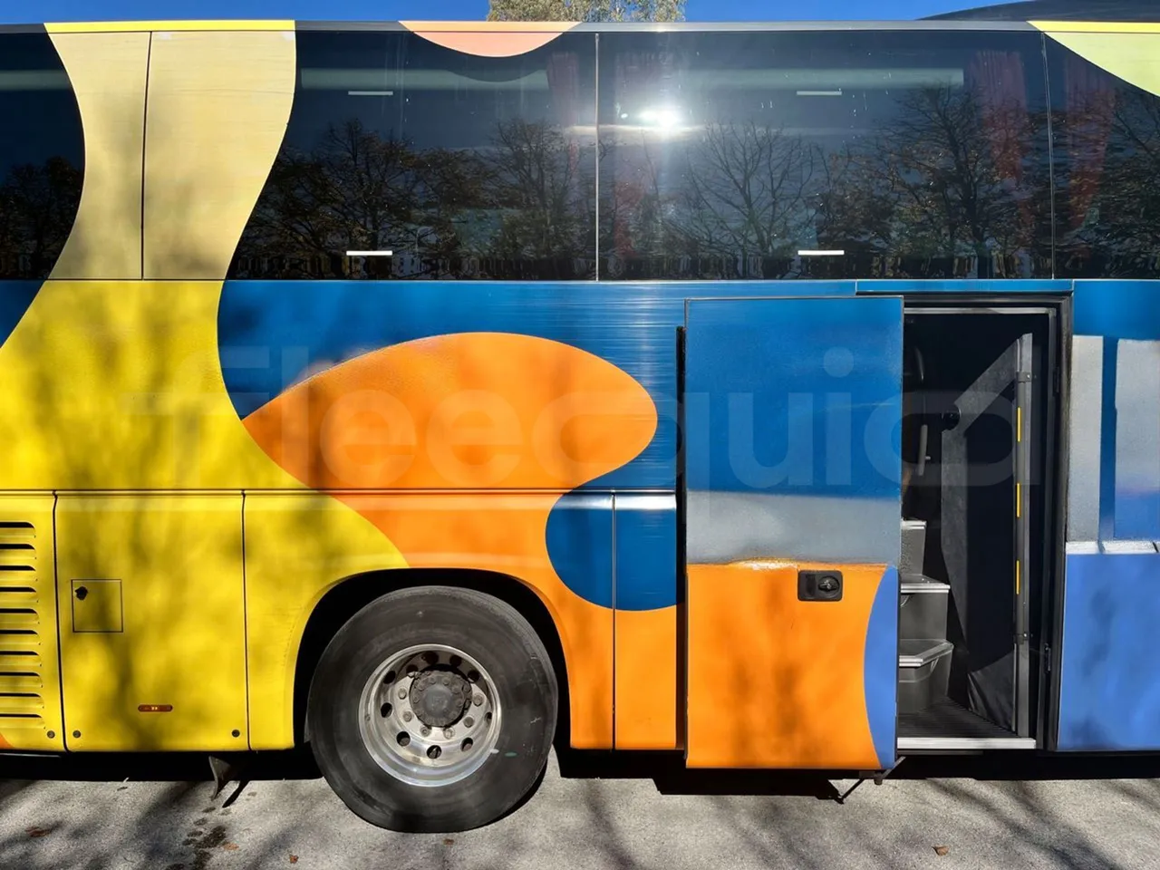 Vdl Futura 501E1 - EUR6 - 320kW - 12.875m - front door 2 open