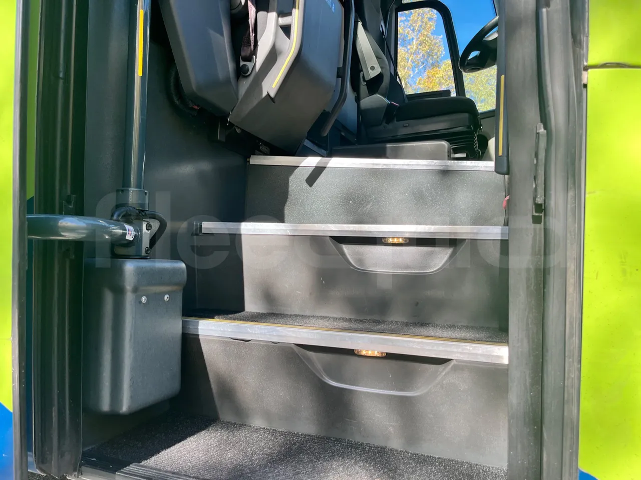 Vdl Futura 501E1 - EUR6 - 320kW - 12.875m - door mechanism photo