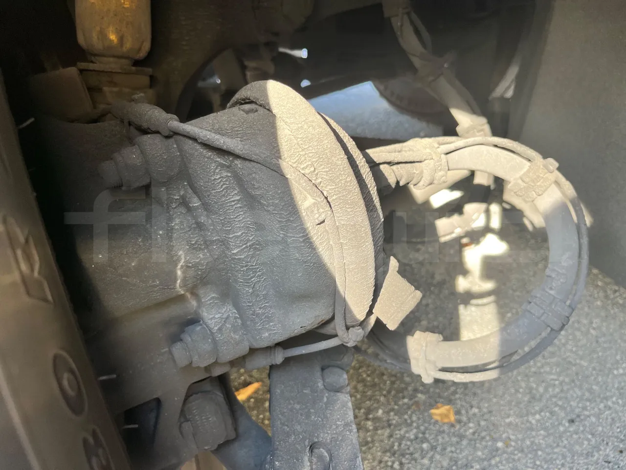 Vdl Futura 501E1 - EUR6 - 320kW - 12.875m - front brake calipers left