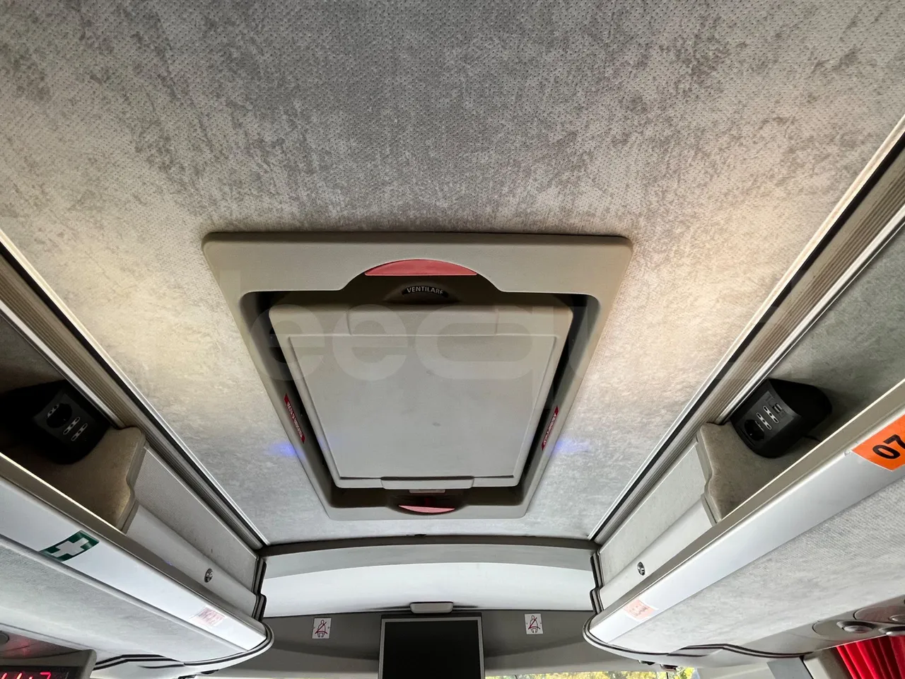 Vdl Futura 501E1 - EUR6 - 320kW - 12.875m - roof hatch 2