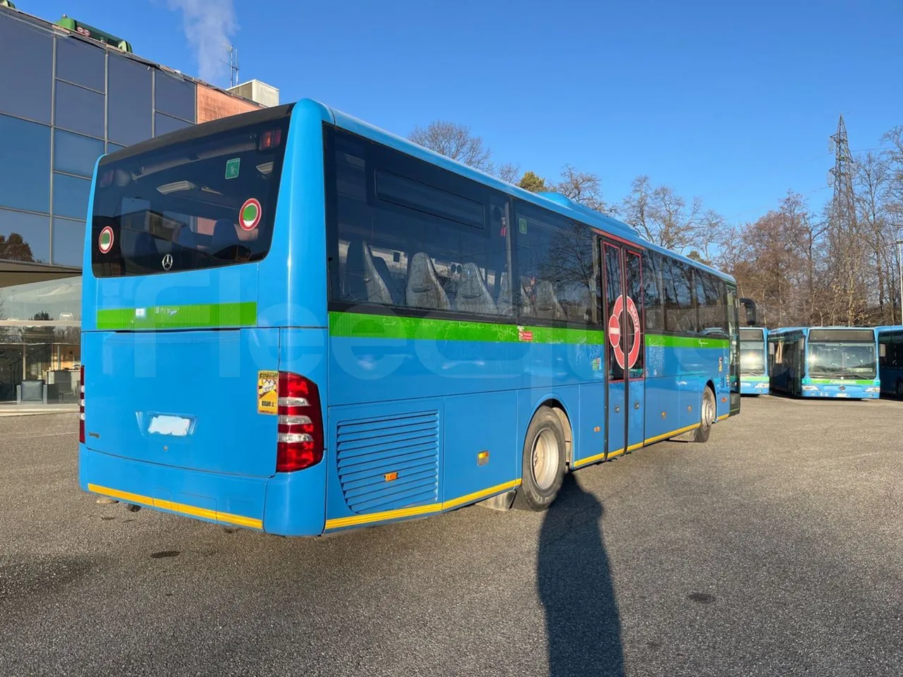 Mercedes-Benz Integro E5 4 - Euro5 - 220kW - 12.140mt - 3/4 right rear doors closed