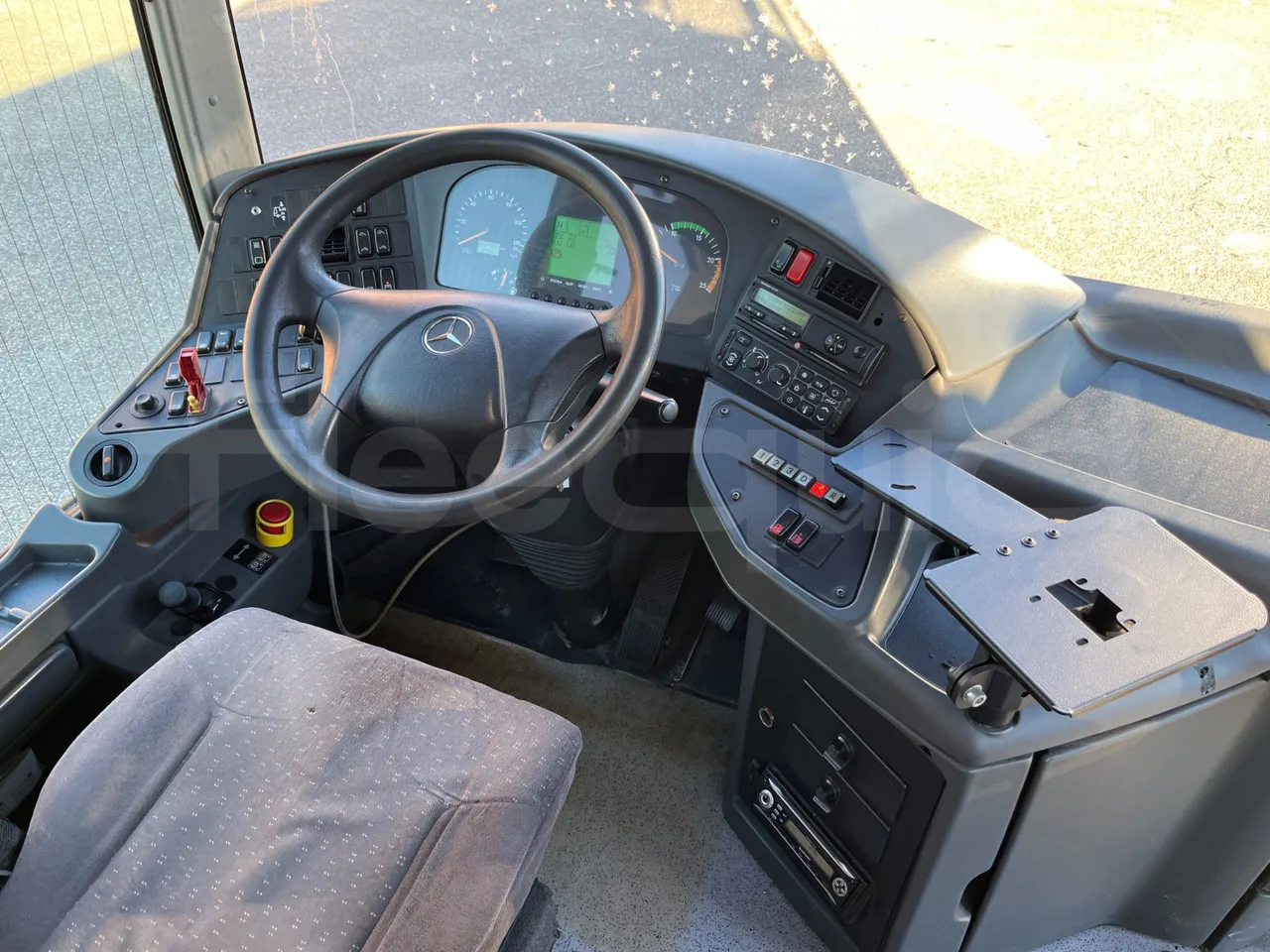 Mercedes-Benz Integro E5 4 - Euro5 - 220kW - 12.140mt - buttons panels on