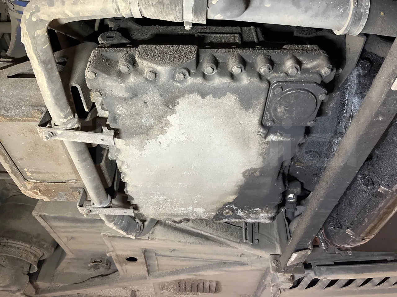 Mercedes-Benz Integro E5 4 - Euro5 - 220kW - 12.140mt - gearbox photo