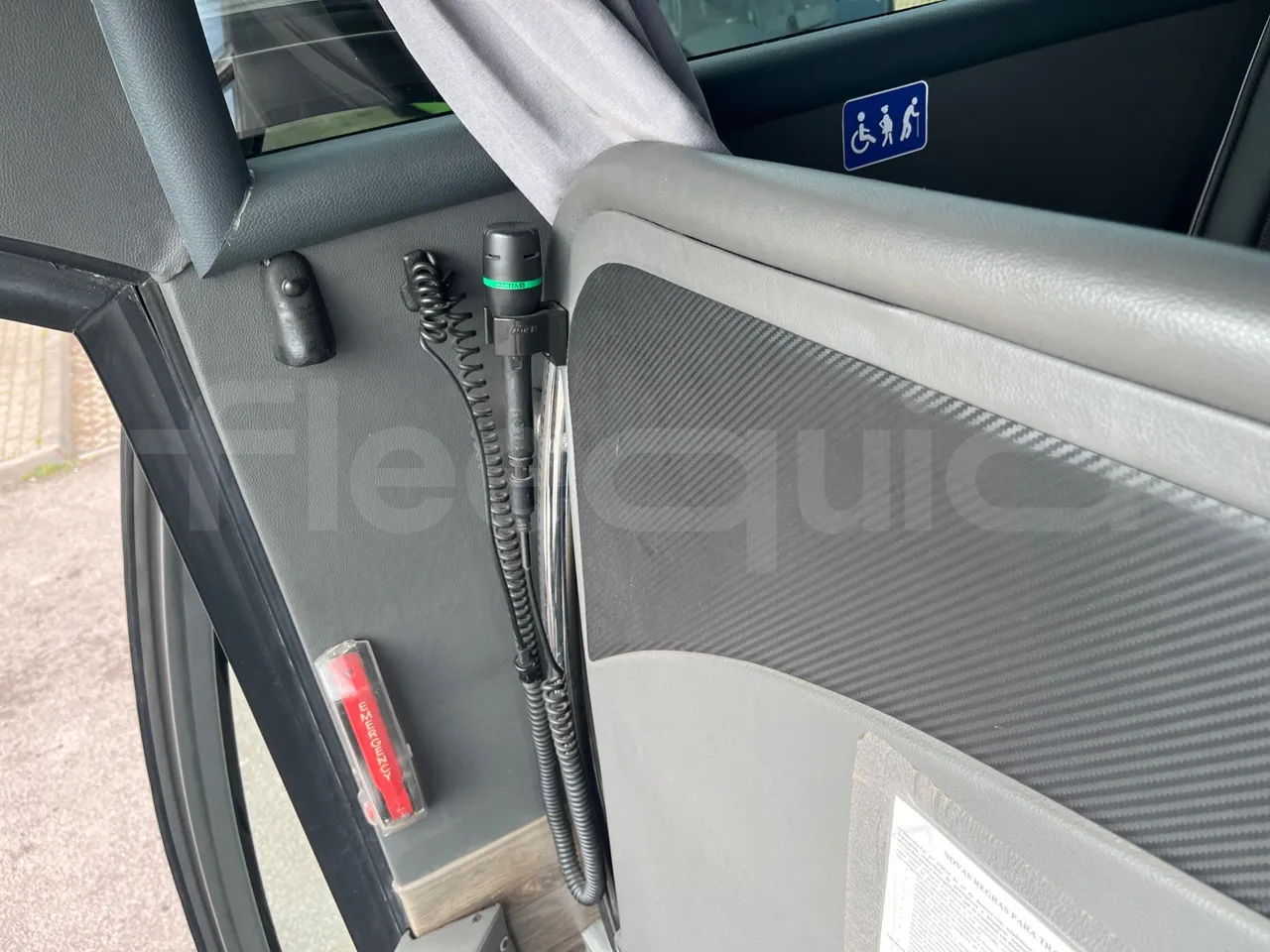 Man Lion's Coach JOACZ - Euro6 - 309kW - 12.101mt - hostes microphone accessories photo