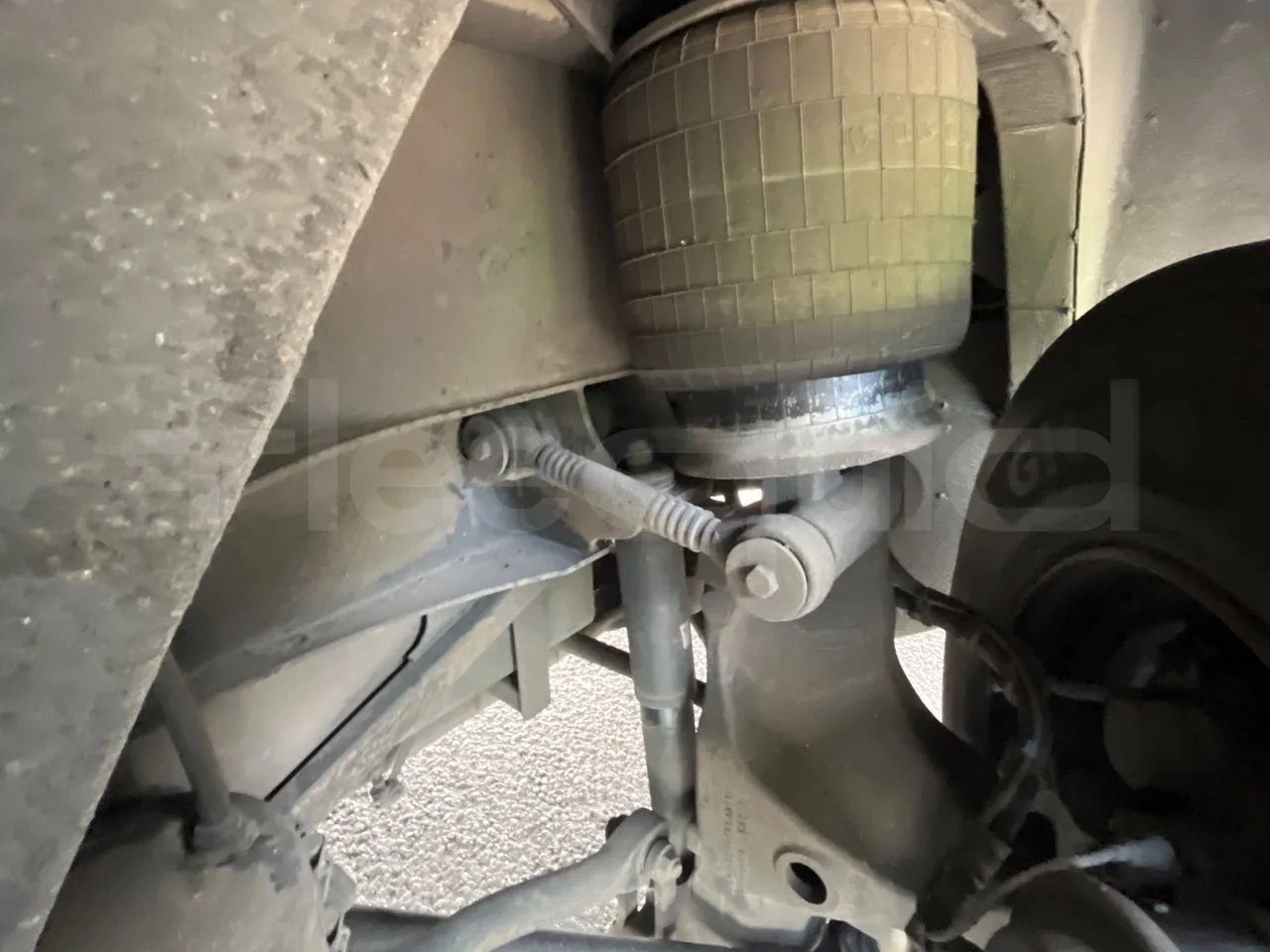 Man Lion's Coach JOACZ - Euro6 - 309kW - 12.101mt - front shock absorbers right