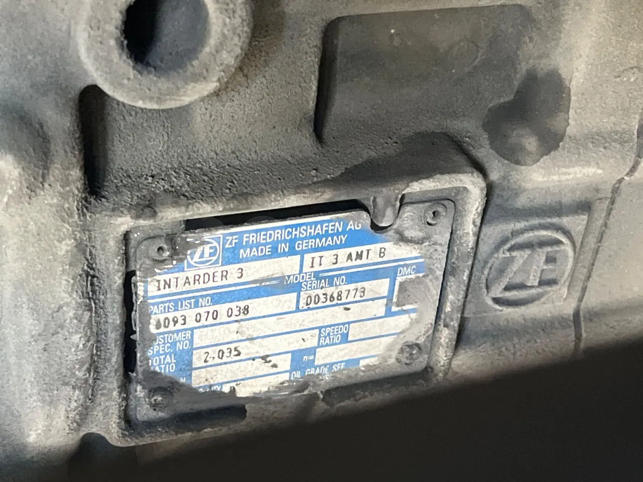 Man Lion's Coach JOACZ - Euro6 - 309kW - 12.101mt - gearbox plate photo